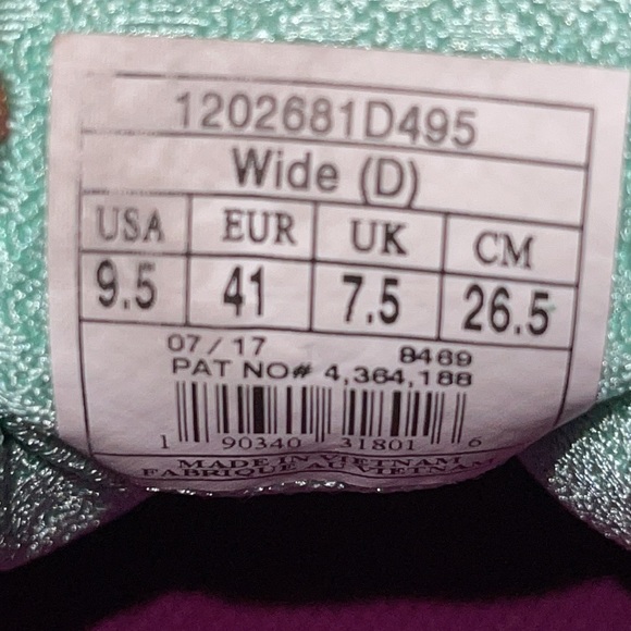 Brooks Adrenaline GTA 18 - Picture 8 of 12